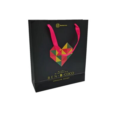 Custom paper bags with logo for chocolate